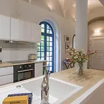 Manoir De Duke Ii - Piscine, Patio, Clim, Parking شقة