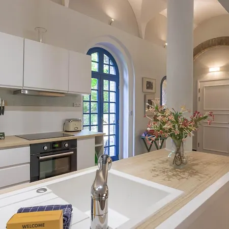 Manoir De Duke Ii - Piscine, Patio, Clim, Parking アパート
